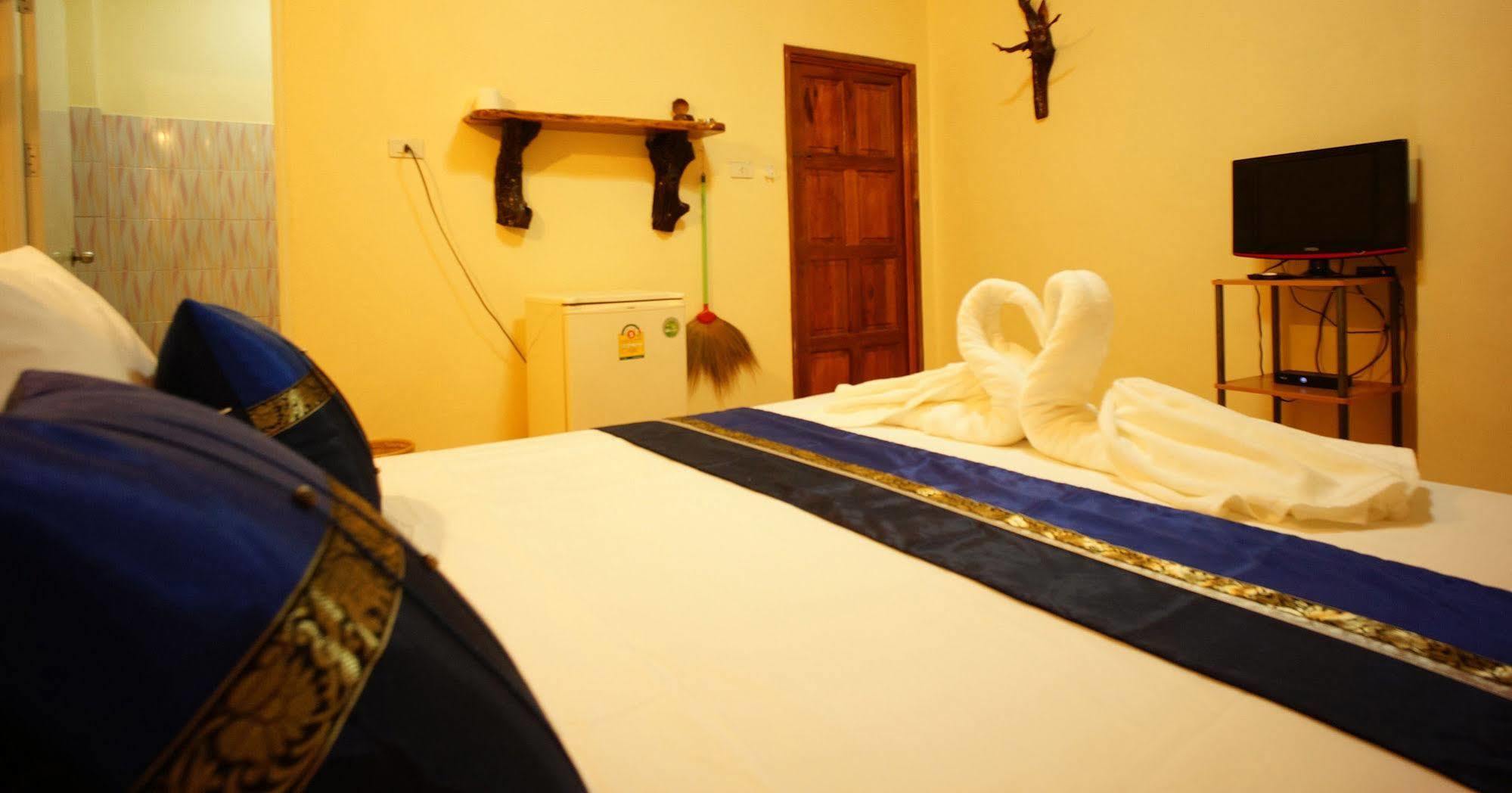 Kantaing Boutique Guest House Ko Lanta エクステリア 写真